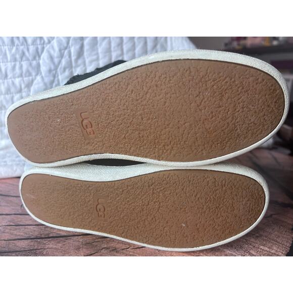 UGG Mika Black Pull on Suede Bootie Rubber Sole Women's 6 - Picture 6 of 14